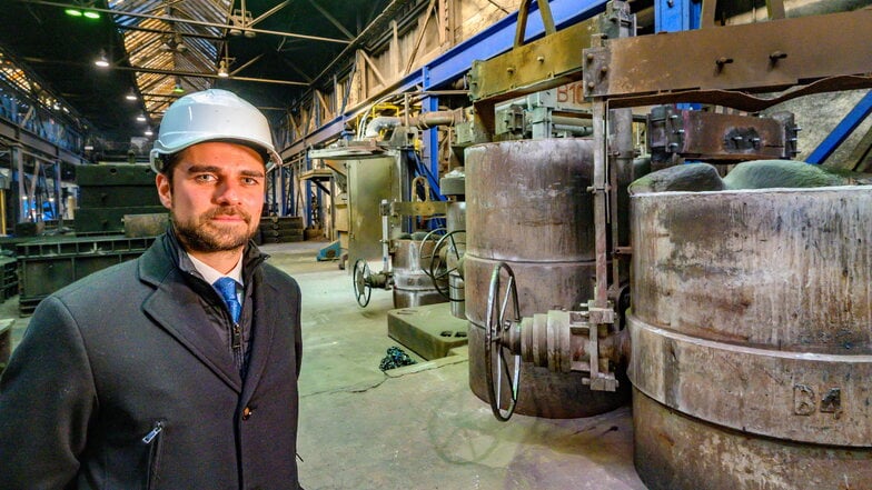 Man sieht Gießereichef Max Jankowsky.