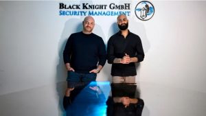 Man sieht Ramin Al Khakani und Husein Abdulla, Geschäftsführer des Black Knights
